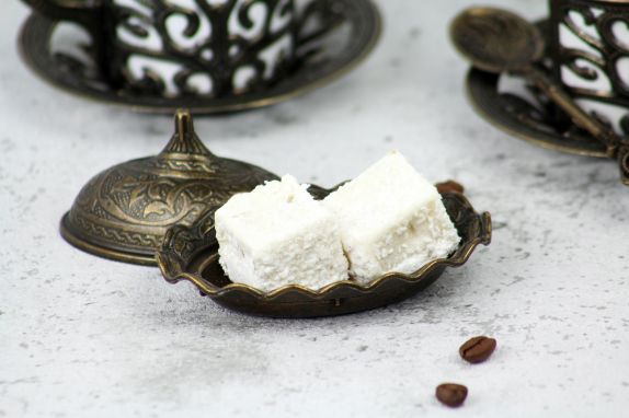Sugar Bowl / Serving Plate for Turkish Delight | Antique Gold