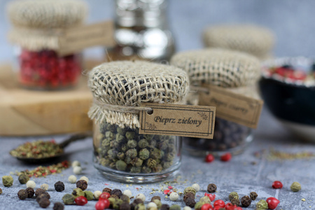Antique Gold Turkish Grinder & Peppercorns  Gift Set 