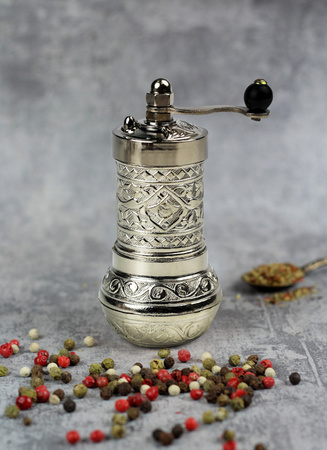 Silver Turkish Grinder & Peppercorns  Gift Set 